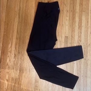 Underarmour fitted workout pants